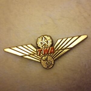 Vintage TWA (Trans World Airlines) Junior Pilot Wings Pin EUC